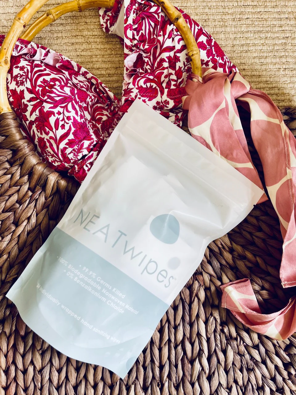 NEATwipes 24-Individually Wrapped Handwipes | Lavender - Image 7