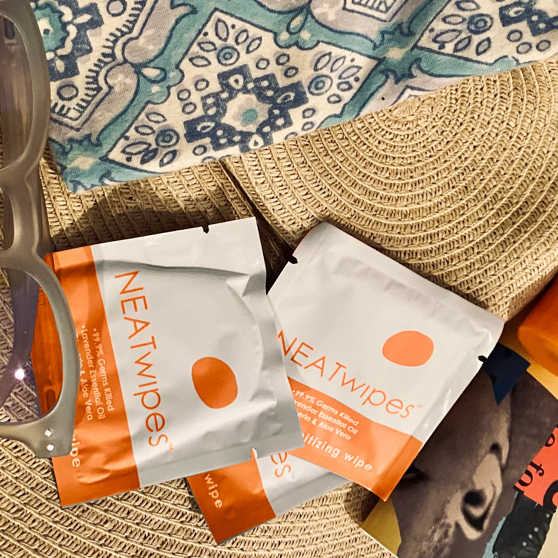NEATwipes | 10-Count Multipack (240 Handwipes) | Fresh Citrus - Image 5